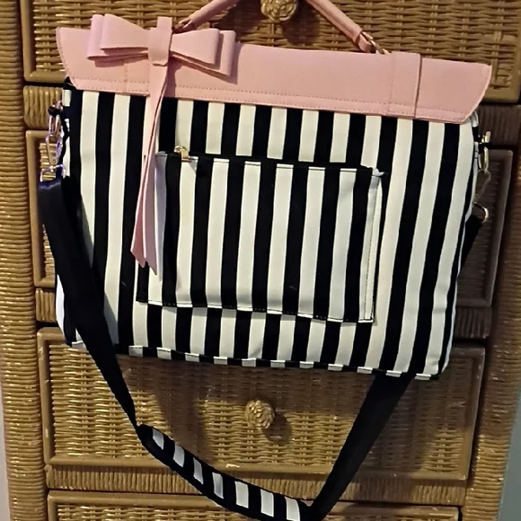 Pink and Black Striped Women's Computer Bag Case - Picture 10 of 10